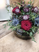 Load image into Gallery viewer, PRE ORDER: Christmas table arrangement
